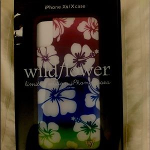 Wildflower Hibiscus iPhone XS Phone Case